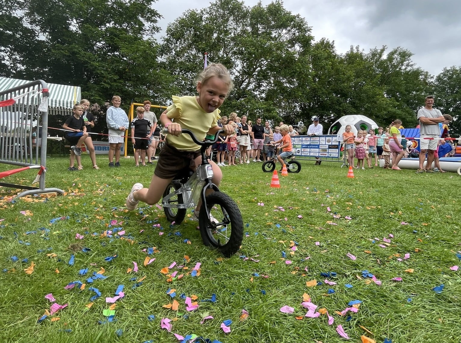 Loopfietsenrace Speelweek Ouderkerk.